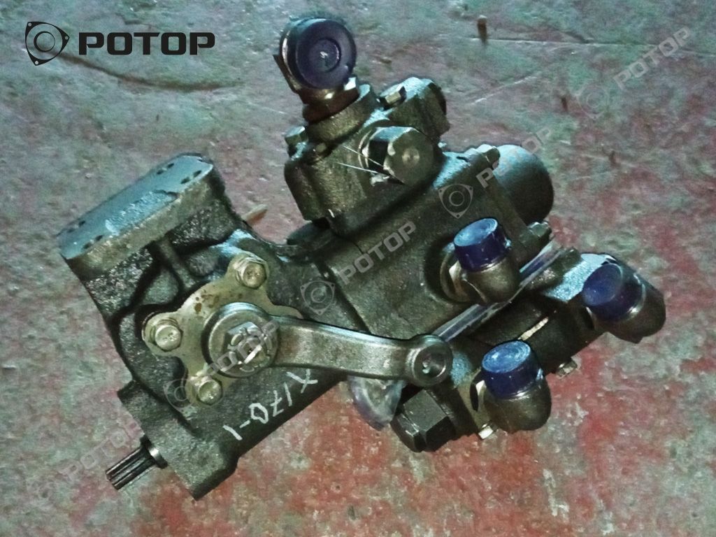 Распределитель К-700/701 с редуктором 700А.34.22.000-1 новый (завод ПТЗ)