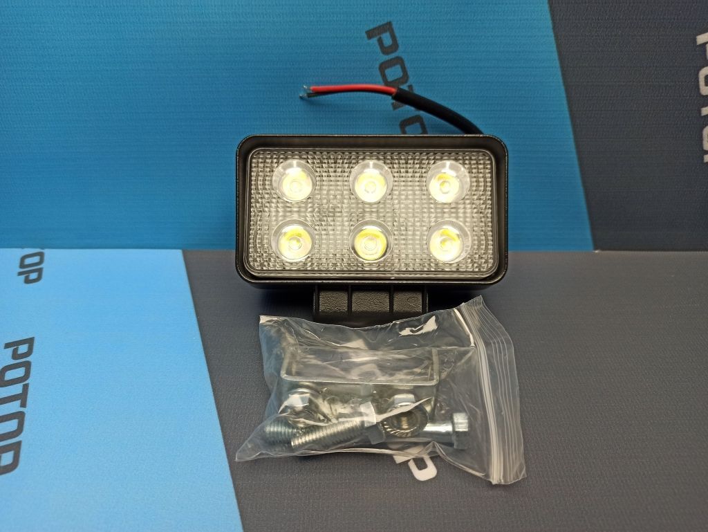 Ходовые огни светодиодные OFF-ROAD 110*50*80 18W 12/24V 6 диодов рассеив. KS-WSQ206F