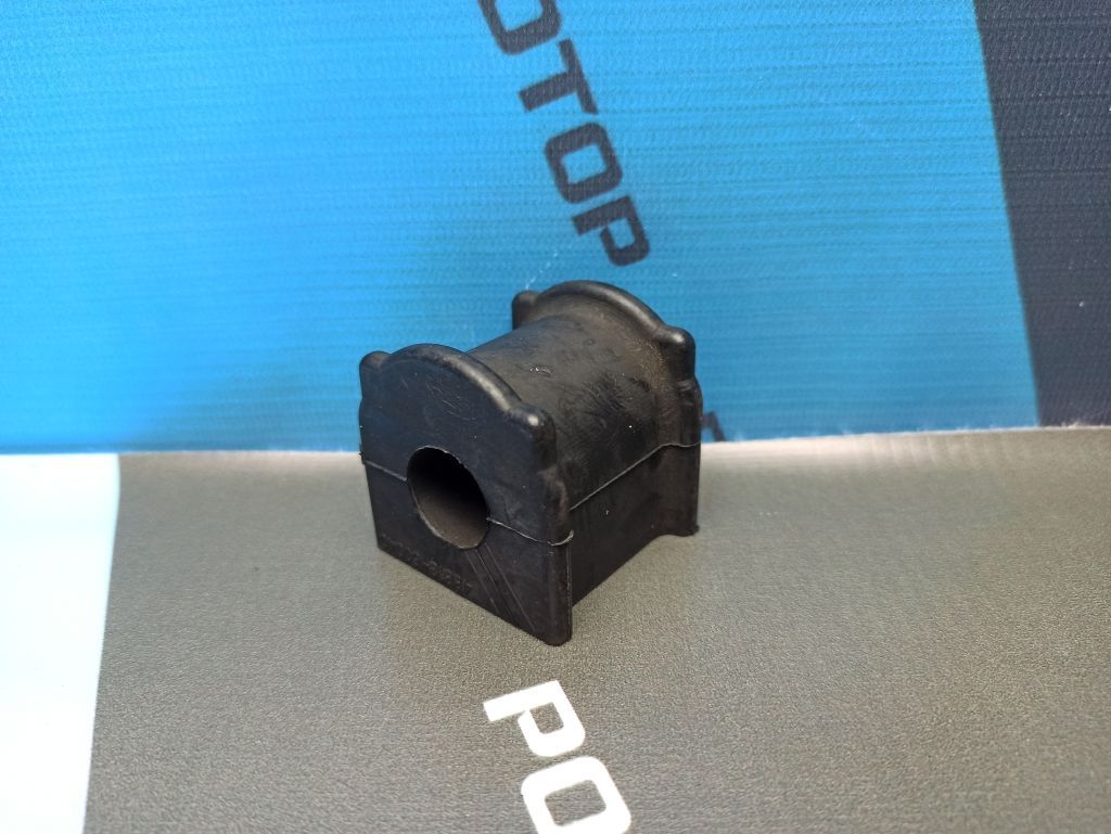 Втулка стабилизатора 48818-60040 D=18 TOYOTA LAND CRUISER PRADO 150 / 4RUNNER 09-14