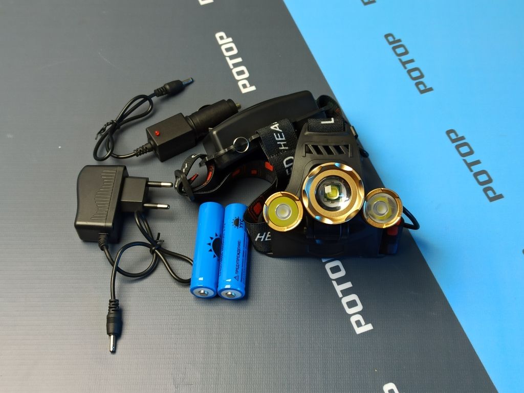 Фонарь налобный HEALDLIGHT на аккумуляторе 3 LED 300 m YYC-RJ-3001-T6/245750